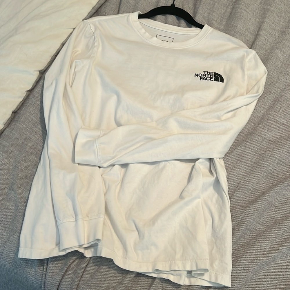 White north face long sleeve
